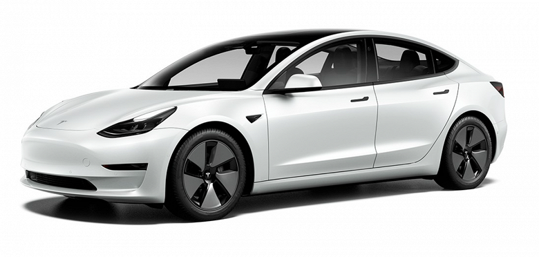 Tesla Model 3 подорожал в Европе на 2000 евро. Но даже после этого автомобиль всё равно дешевле, чем в начале года